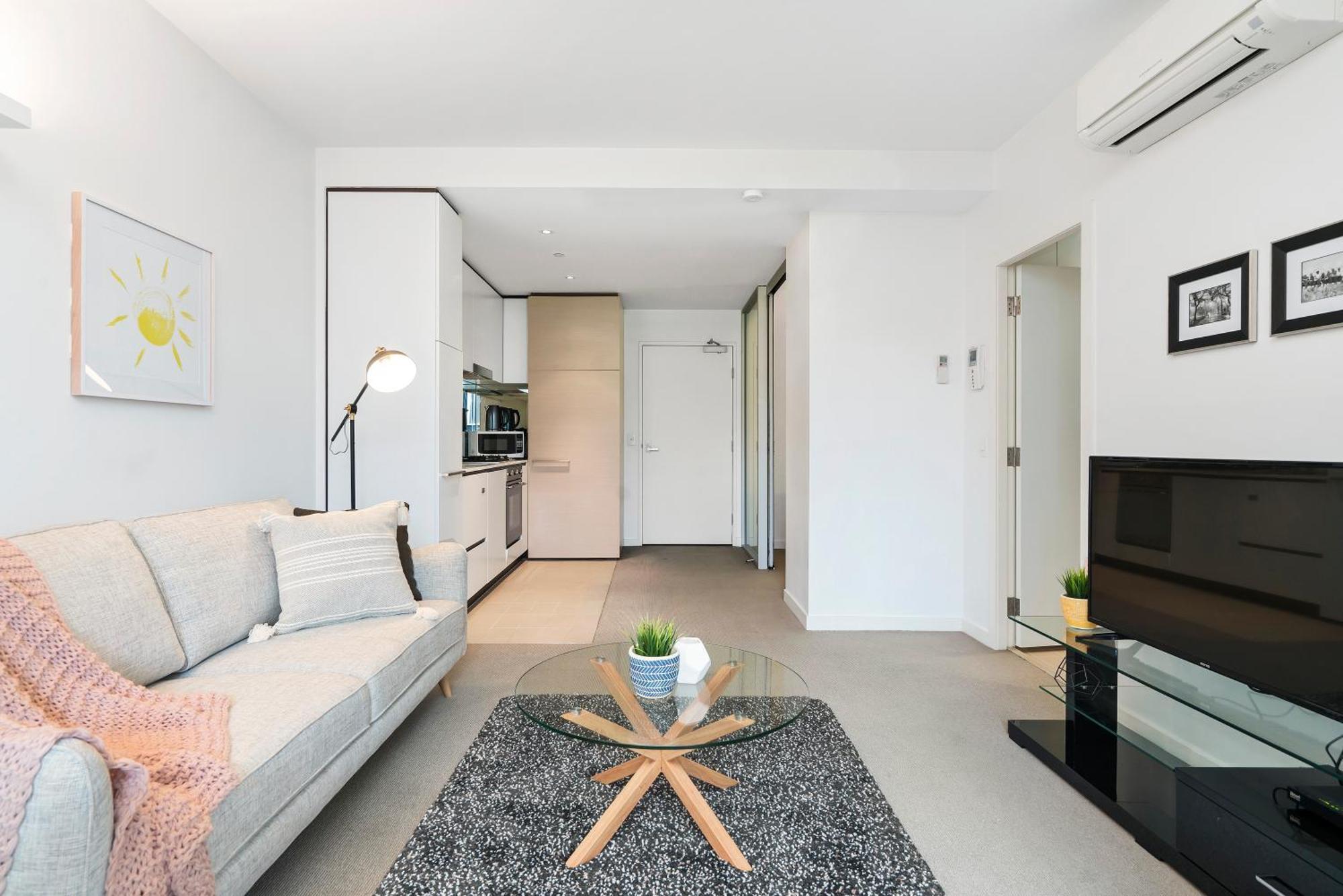 Complete Host Leopold Apartments メルボルン エクステリア 写真